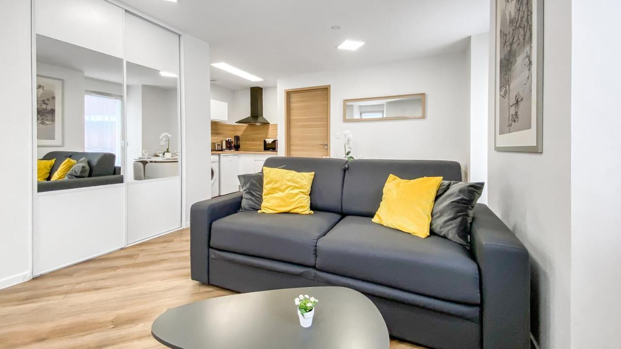 Homey Snow - Proche Gare - Balcon Prive - Wifi La Roche-sur-Foron Extérieur photo